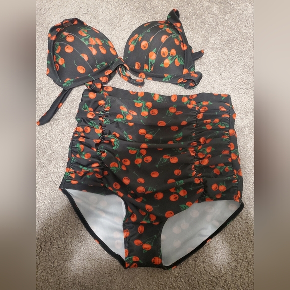 NWOT- Vintage Retro High-Waisted Bikini - Picture 1 of 2